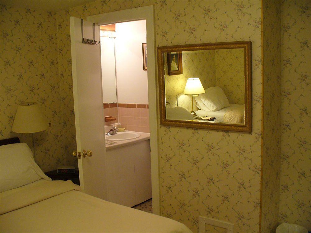 Bed & Breakfast Albert House